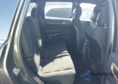 2015 Jeep Grand Cherokee Laredo z USA, uszkodzony, nr VIN 1C4RJFAG7FC775759